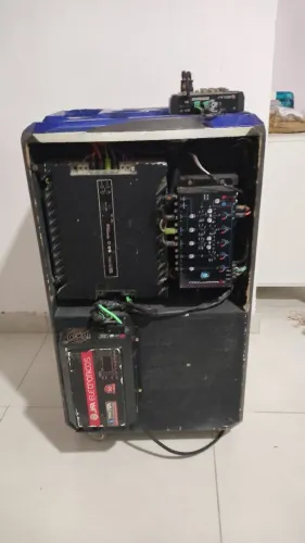 Caixa trio .