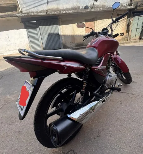 Moto muito nova