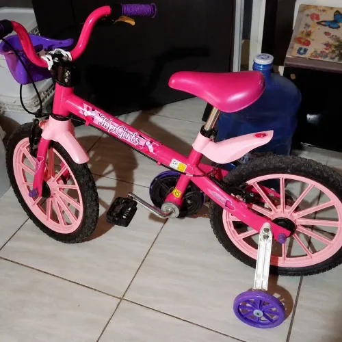 Bicicleta infantil, seminova. *