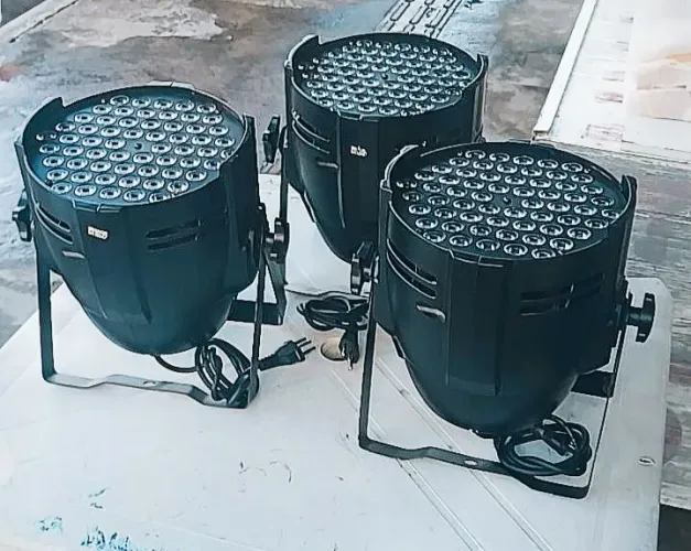 3 Par Leds Rgbwa 60 Leds, Carcaça De Alumínio