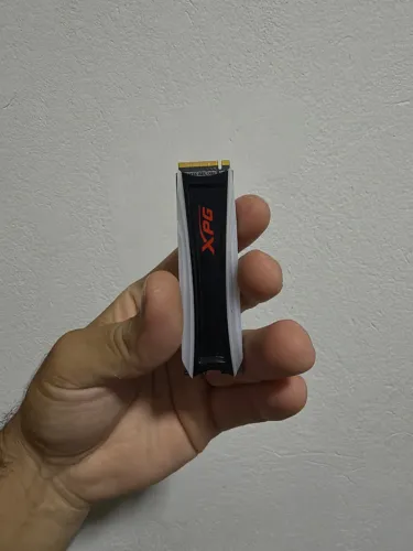 SSD NVME XPG RGB 512GB