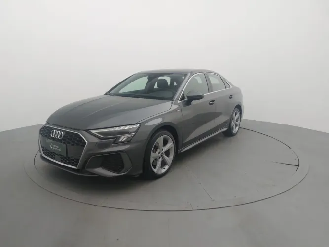Audi A3 Sedan S-line 2.0 TFSI S-tronic 2024