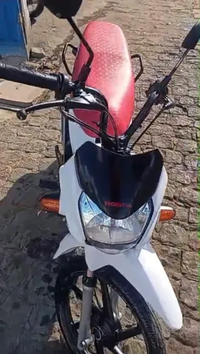 POP  BRANCA  A VENDA / ÚNICO DONO 
