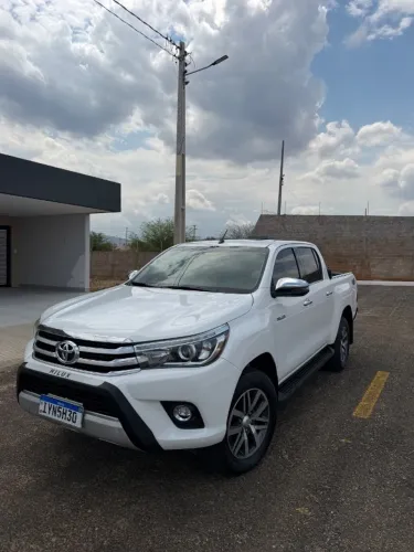 Toyota Hilux CD SRX 4X4 2.8 TDI 16V Diesel Aut. 2018