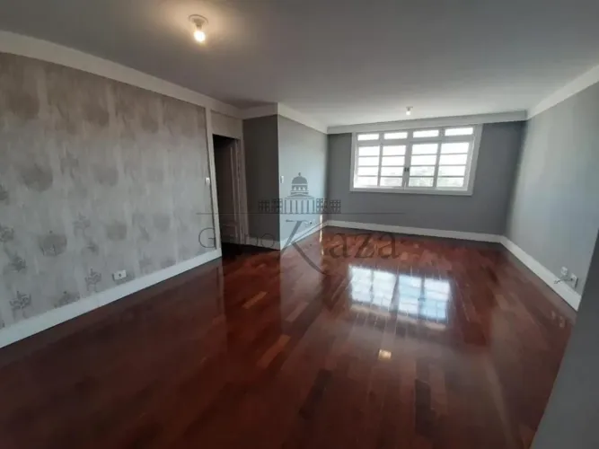 Oportunidade - Apartamento - Vila Adyana - Solar das Palmeiras - 2 Dormitórios - 125m².