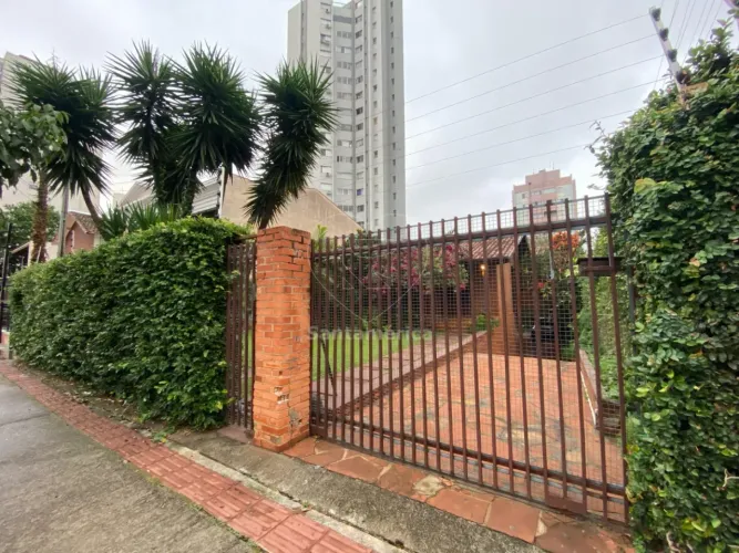 Sala comercial para locação com mobília no Centro de Londrina