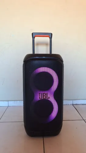 Stage 320 JBL