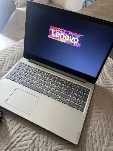 Notebook Lenovo