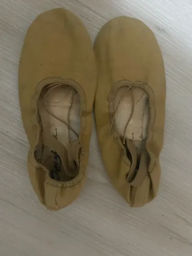 Sapatilha ballet bege