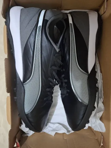 Chuteira society puma King Match TT na caixa 330 reais 