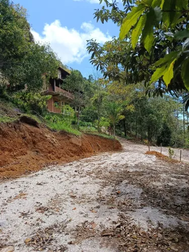 Terreno em Patrimônio da Penha com escritura e nascente