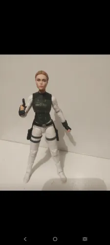 Yelena Marvel legends