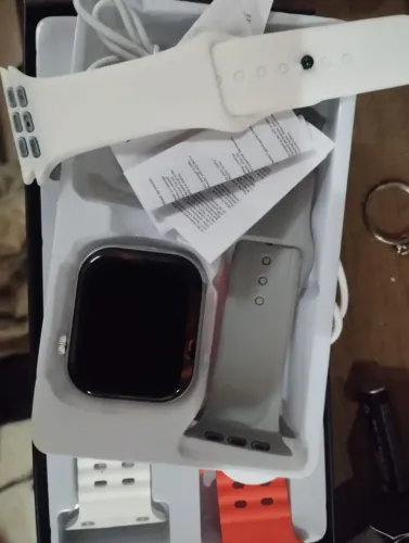 Smartwatch com 2 Pulseiras Extras! Estilo e Tecnologia por um Preço Incrível.