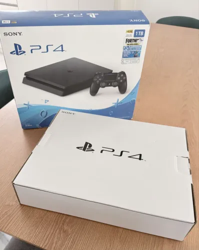 PlayStation Ps4 1 TB - desapegando. 