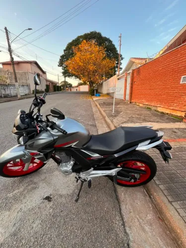 Honda Twister 250cc
