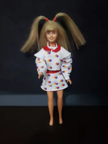 Boneca xuxinha antiga