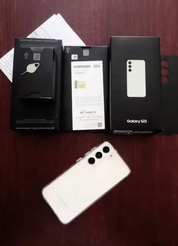 Samsung S23 256GB Completo Snapdragon 8gen2 Vendo e Troco em Galaxy S24 Normal