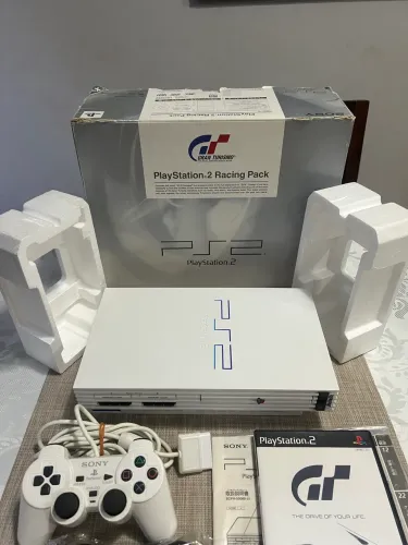 Ps2 japonês GRAN TURISMO completo