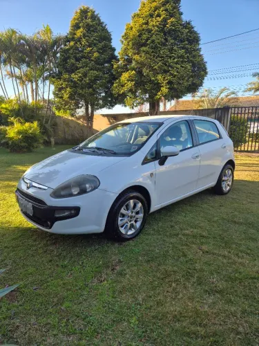 Fiat Punto Attractive Italia 1.4 F.flex 8V 5P 2015