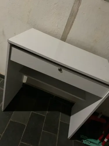 MESA ESCRIVANINHA