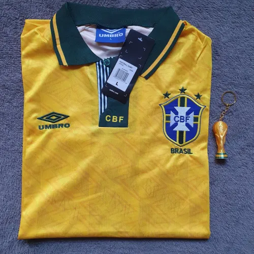 Camisa Retrô Brasil Amarela Anos 90 Gola Polo