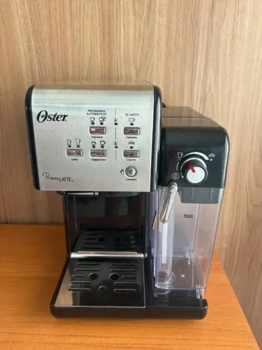 Cafeteira Oster Prima Latte