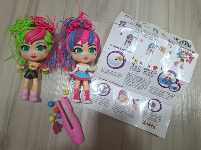 Kit Bonecas Curli Girls De Liso Para Cacheado 