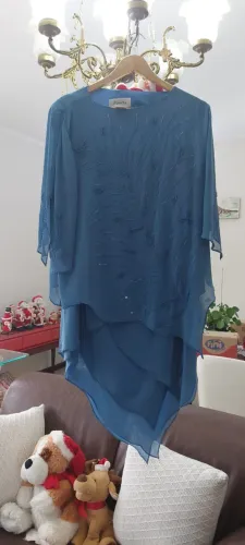 saia e blusa