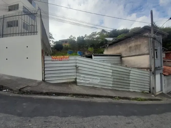 Excelente terreno á 10 minutos do centro da cidade