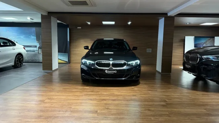 BMW 320I 320i 2023