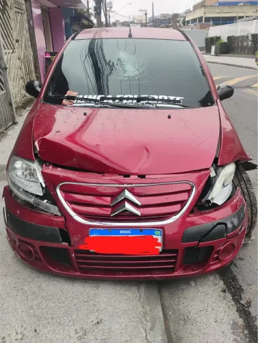 Citroen C3 GLX 1.4/ GLX Sonora 1.4 Flex 8V 5P 2011