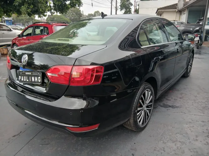 Volkswagen Jetta Highline 2.0 TSI 16V 4P Tiptronic 2013