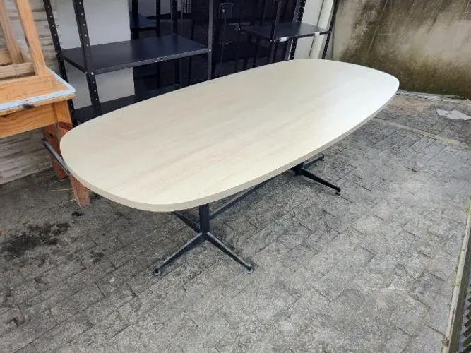 Mesa de Reunião/Jantar - Excelente Qualidade - Pés de Ferro 2.20x1,05
