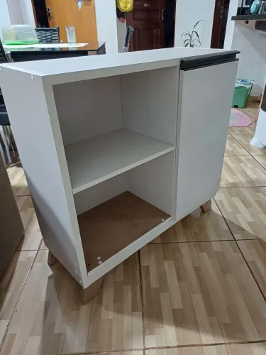 Armário multiuso novo