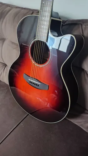 VIOLÃO YAMAHA