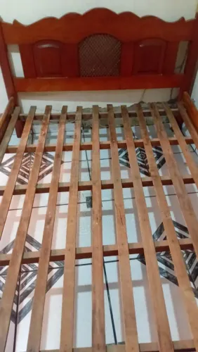 Cama cerejeira resistente não entrego