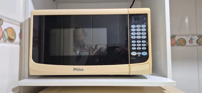 Micro-ondas Philco Branco - Funcionando Perfeitamente e Muito Prático