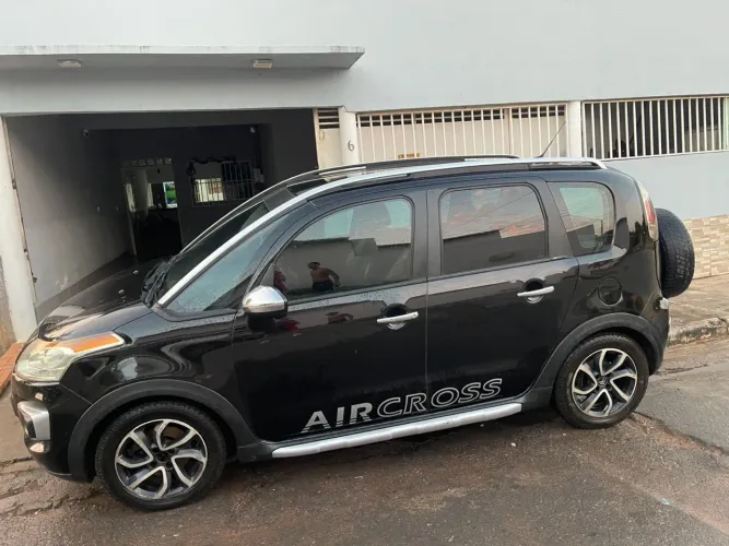 Citroen Aircross Exclusive 1.6 Flex 16V 5P Mec. 2011