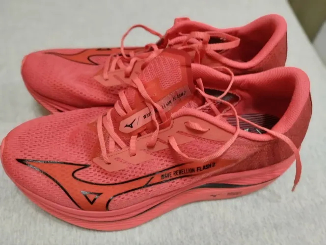 Mizuno Wave Rebellion Flash 2 Vermelho 