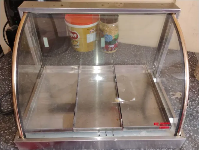 Vendo Estufa de salgado , negócio preço 350