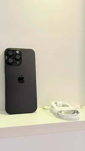 iPhone 16 Pro Max 512 GB - Estado de Novo | Impecável