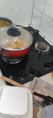 Cooktop com base 