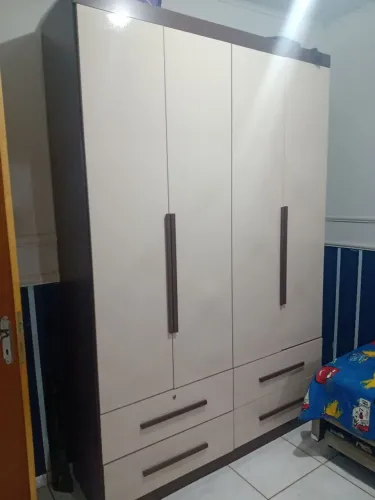 Guarda roupa 