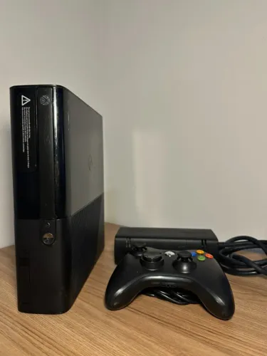 Xbox 360 Super Slim Desbloqueado Aurora