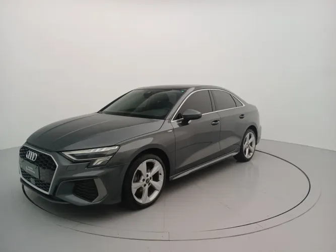 Audi A3 Sedan S-line 2.0 TFSI S-tronic 2024
