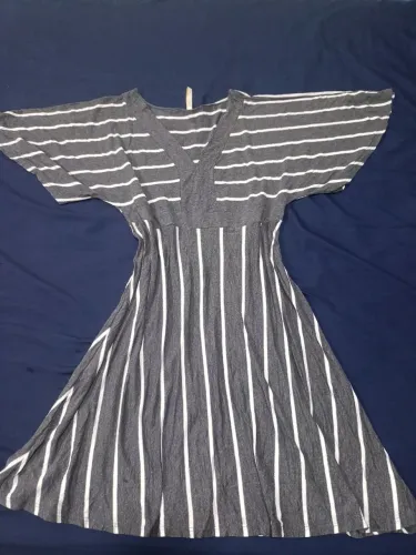 Vestido veste 36/38 tecido com elastano. Desapego em boas condições. 