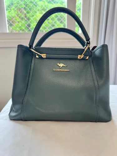 Bolsa média verde escuro marca Kaidifeiniroo.