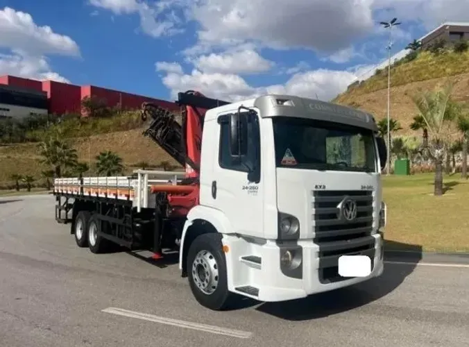 vw 24250 6x2 2010 munck