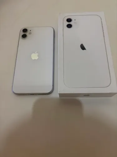 iPhone 11 64GB
