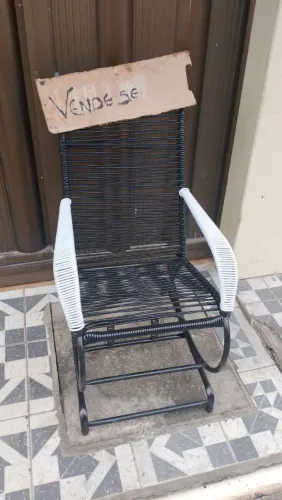 Cadeira de balanço 130,00